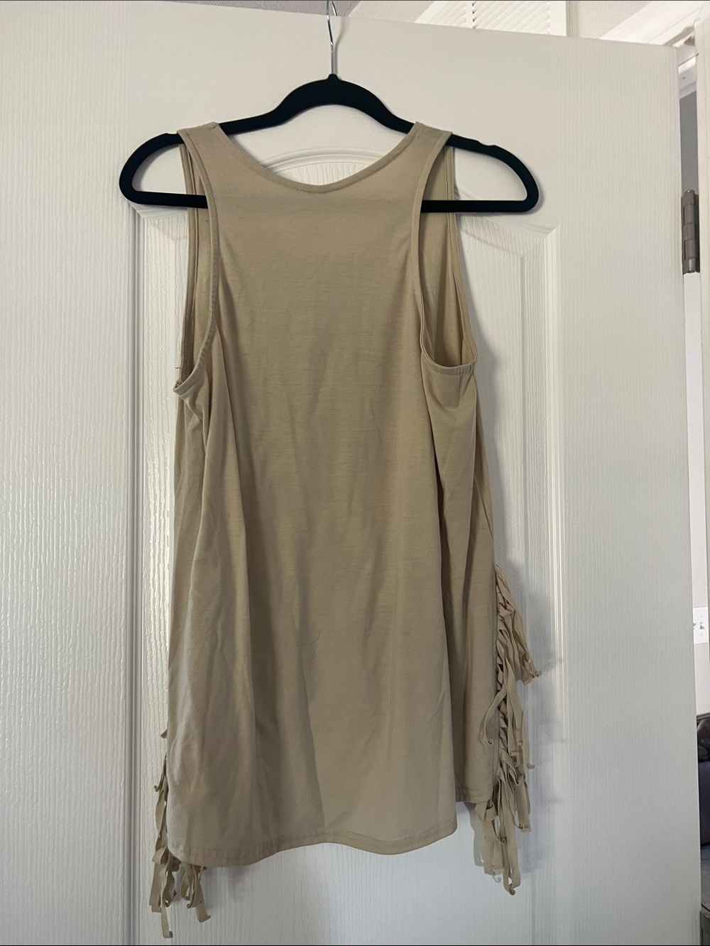 Roper Beige Tribal Thunderbird Fringe Tank Top - Picture 5 of 5
